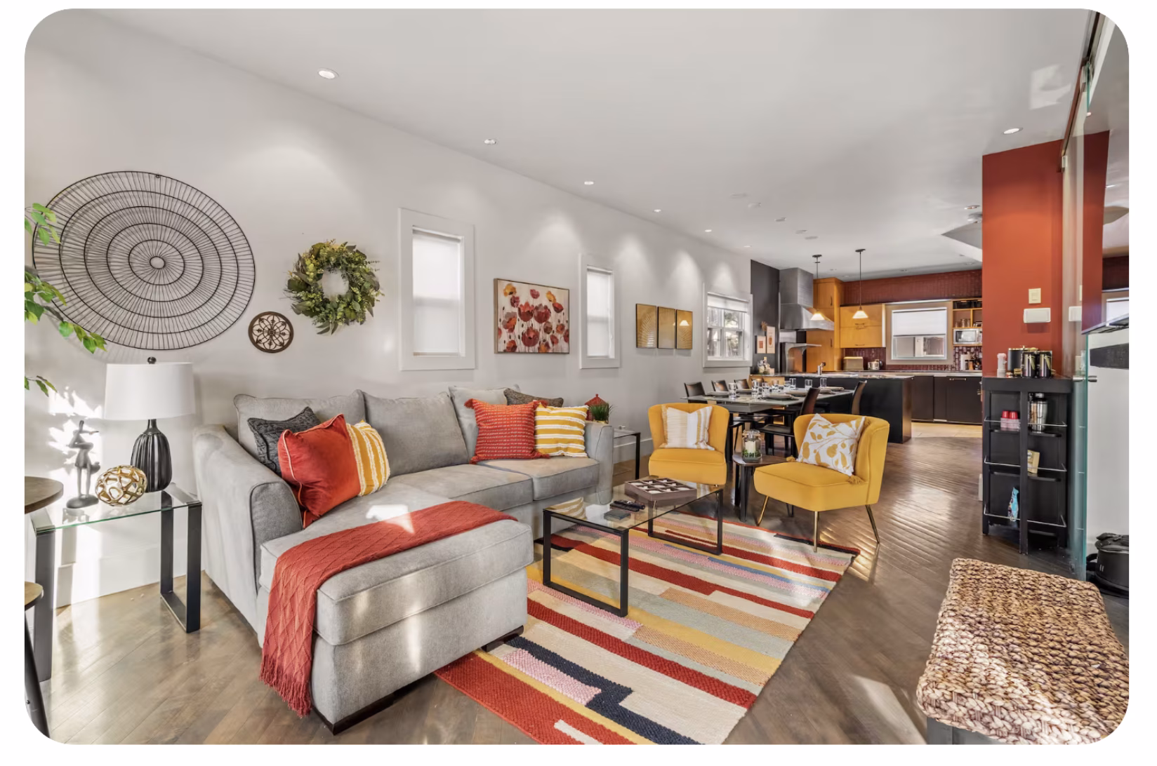 Casa YYC 3-bedroom inner city Airbnb
